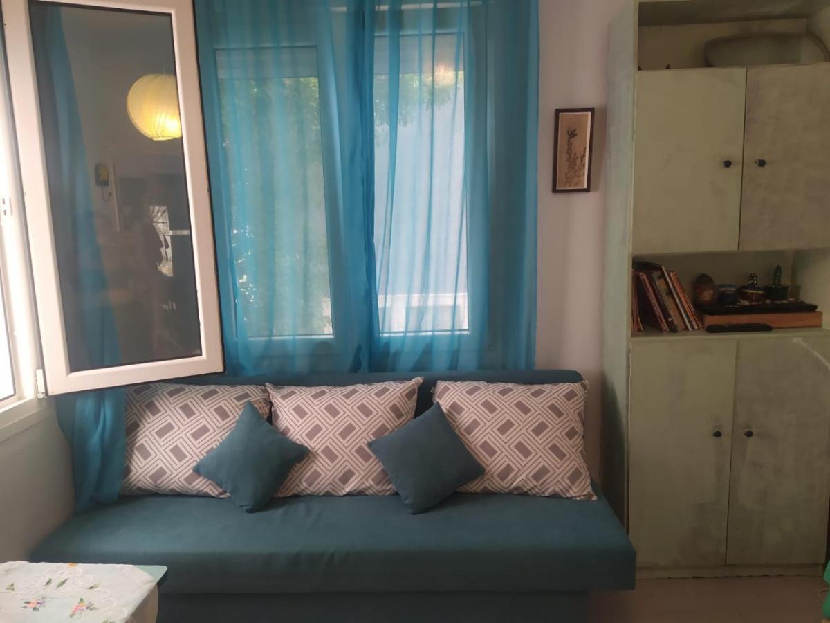 Family House By The Beach Потос Екстер'єр фото